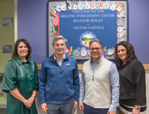 Blossom Hill Welcomes Ohio Sen. Matt Dolan to Abilities Enrichment Center